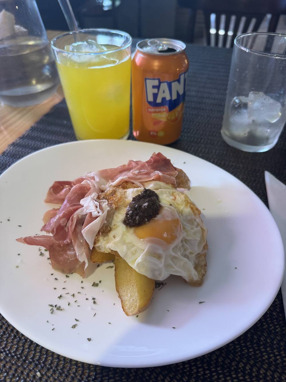 Huevos rotos